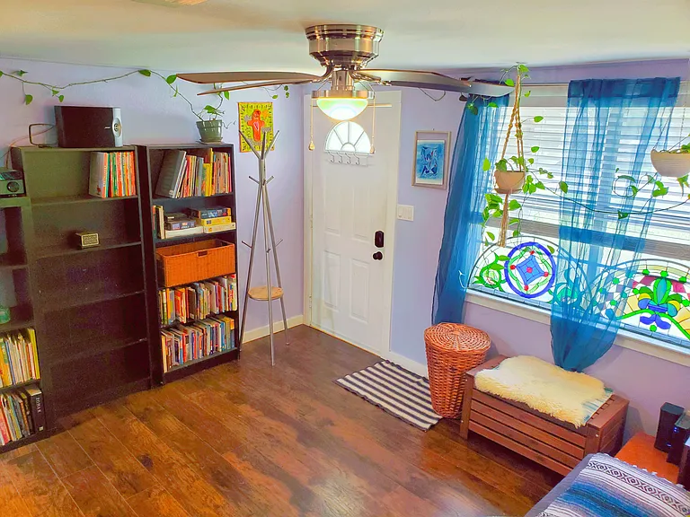1003 Bugg Ln — Photo 8