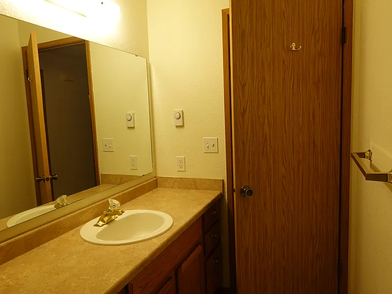 9114 44th Dr NE #1 — Photo 7
