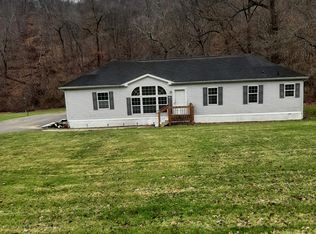 119 Crisswell Rd, Butler, PA 16002