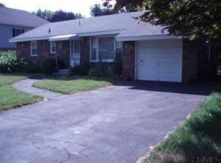 10 Hillcrest Ave, Albany, NY 12203