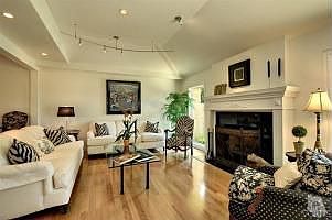 1st image of 72 Paseo Esplendido