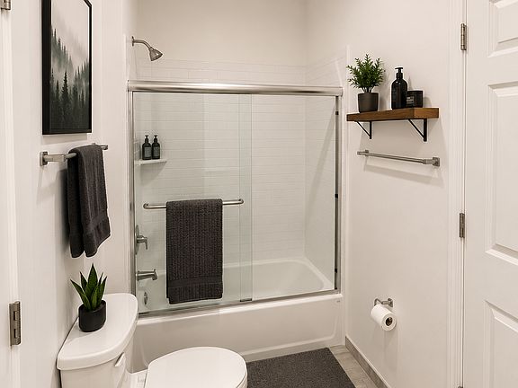 3rd image of 41 Cherry St #2C