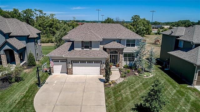 1st image of 6039 Hilltop Dr