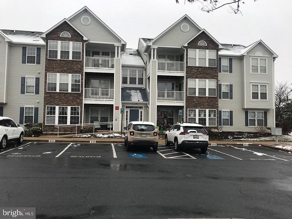 2nd image of 6400 Weatherby Ct APT K