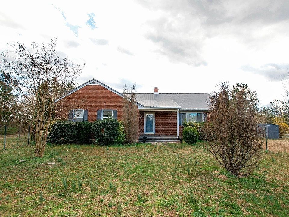 1st image of 100 Lily Ln