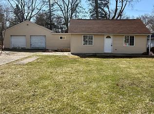 121 W Columbia Ave, Pontiac, MI 48340