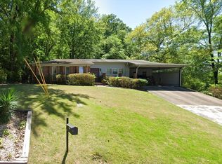 4500 Wooddale Dr, Pelham, AL 35124