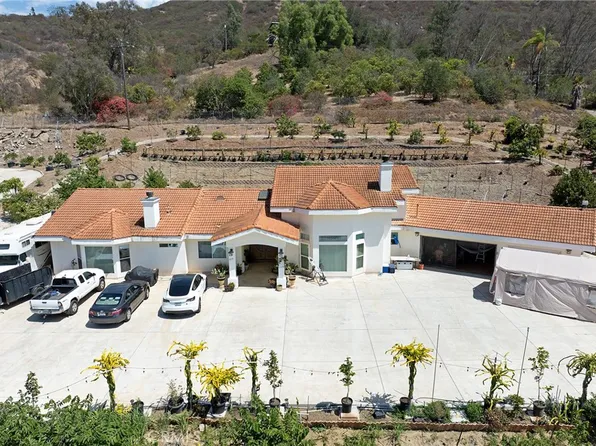 525 Stewart Canyon Rd, Fallbrook, CA 92028