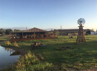 1255 Vogelsang Rd, Columbus, TX 78934