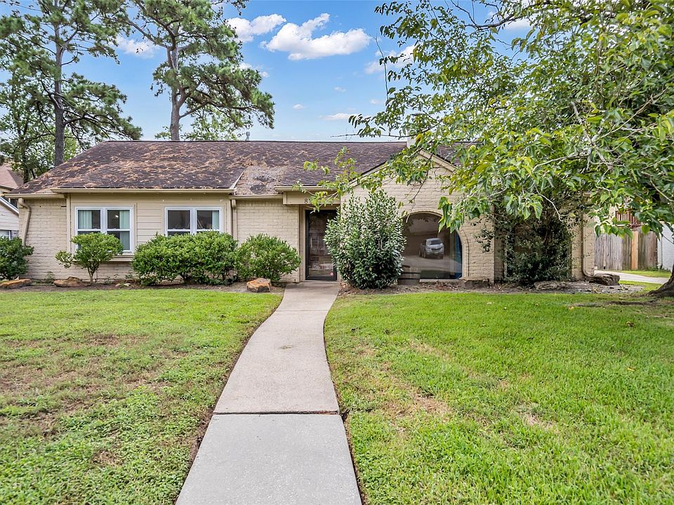 1st image of 8227 Schaffer Ln