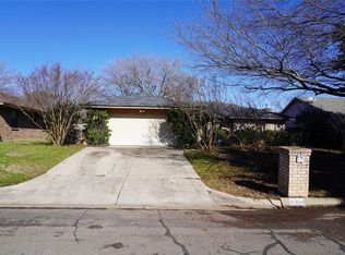 4304 Yellowleaf Dr, Fort Worth, TX 76133