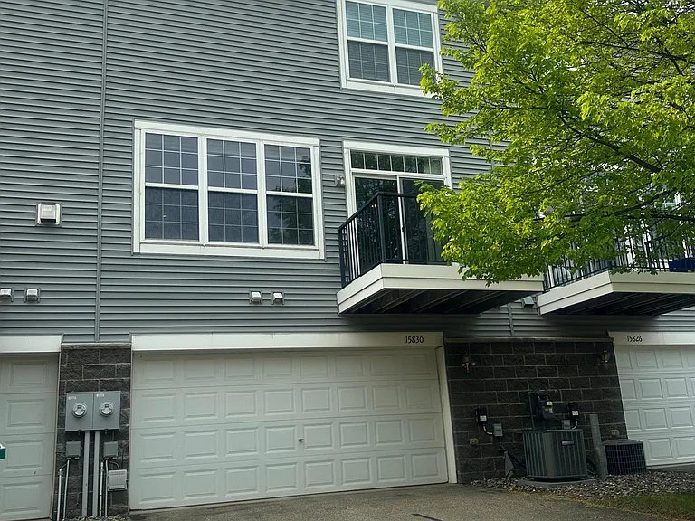 15830 Frisian Ln — Photo 23