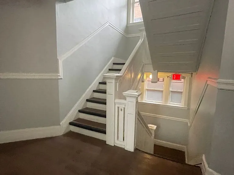 675 W Willis St — Photo 16