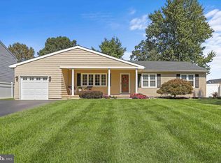 2014 Klockner Rd, Hamilton, NJ 08690