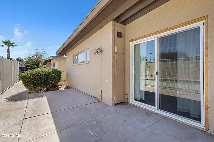 383 N Evergreen St — Photo 16