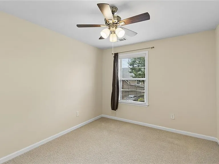5011 Morriscastle Dr — Photo 24