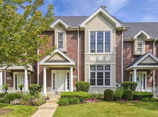 404 Park Ave, Clarendon Hills, IL 60514