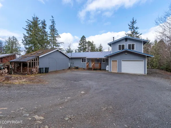 373 Forest Park Dr, Ketchikan, AK 99901