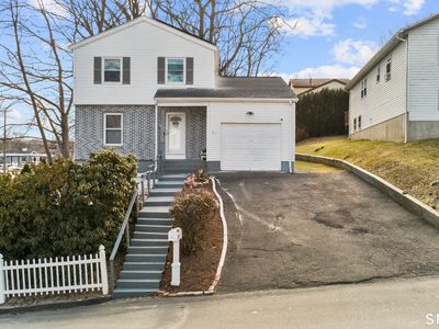 15 Kenneth Circle, Waterbury, CT, 06710