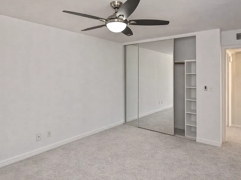 5540 Malt Dr #4 — Photo 6