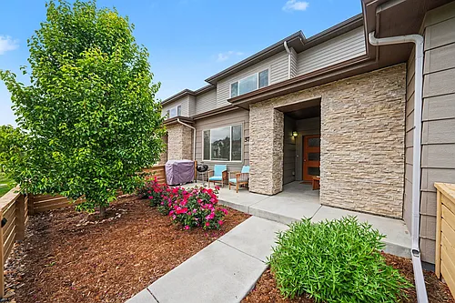 5748 Stone Fly Dr Photo 1