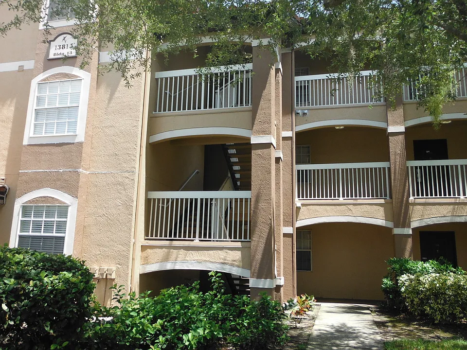 13815 Fairway Island Dr #1313