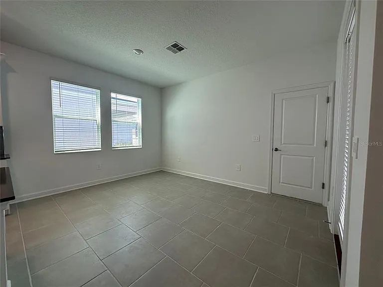 3052 Park Vale Rd — Photo 22