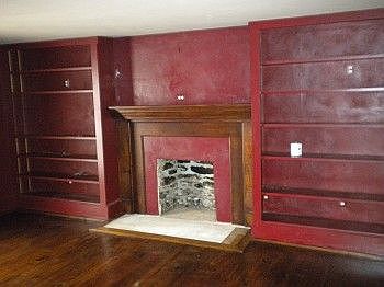 2nd image of 12142 Crest Hill Rd