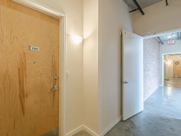 395 Central Park Pl NE #720 — Photo 37