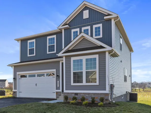 10010 Wilkes Ln, Williamsport, MD 21795