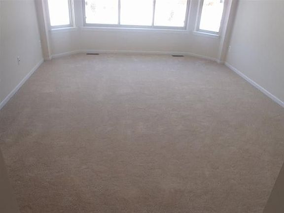 5th image of 18264 Begonia Dr