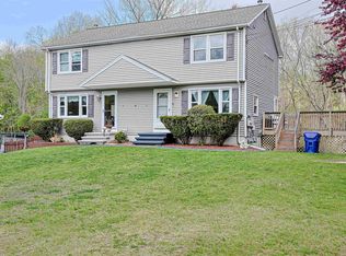 46 Windham Rd #B, Hudson, NH 03051