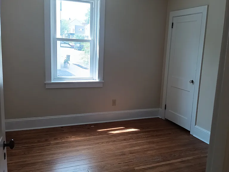 316 E State St #C — Photo 8