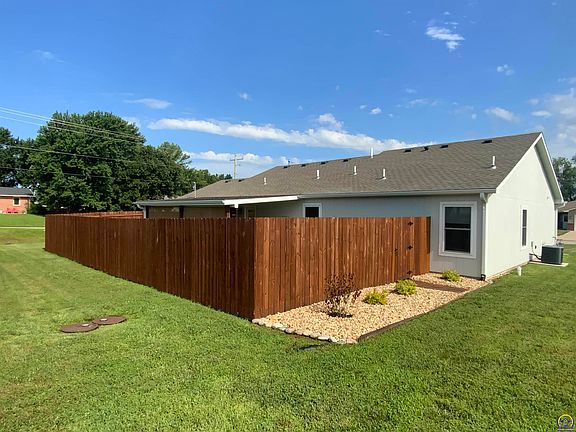 4th image of 907 16th St