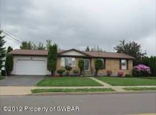 10 Lyndwood Ave, Hanover Township, PA 18706