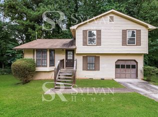 6198 Charring Cross Ct, Lithonia, GA 30058