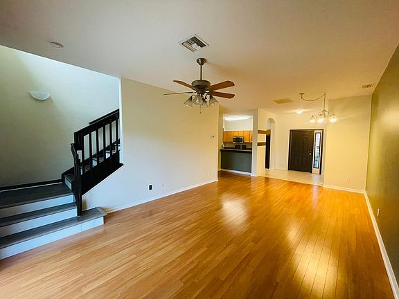 4th image of 9082 Iron Oak Ave