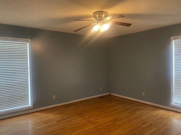 4th image of 316 Highland Ave W