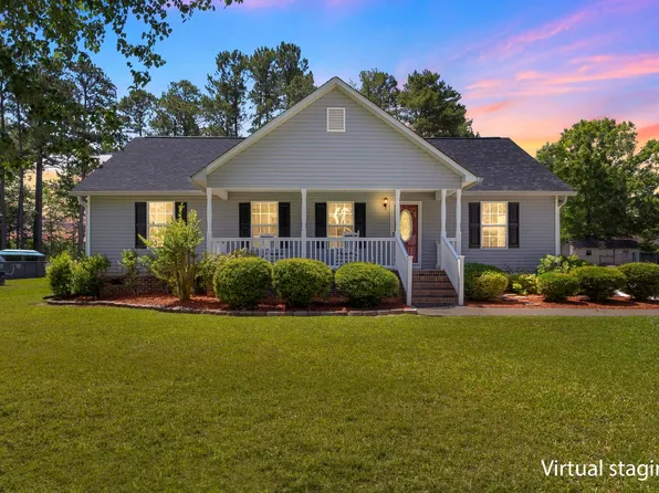 2004 Hunters Ridge Rd, Lancaster, SC 29720
