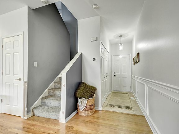 2nd image of 16454 Willow Walk Dr