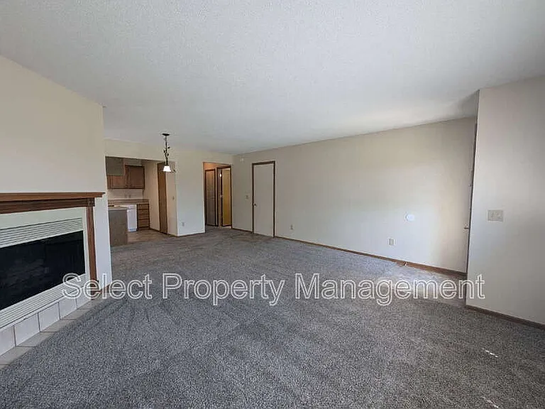 10915 Pine Mills Rd — Photo 5
