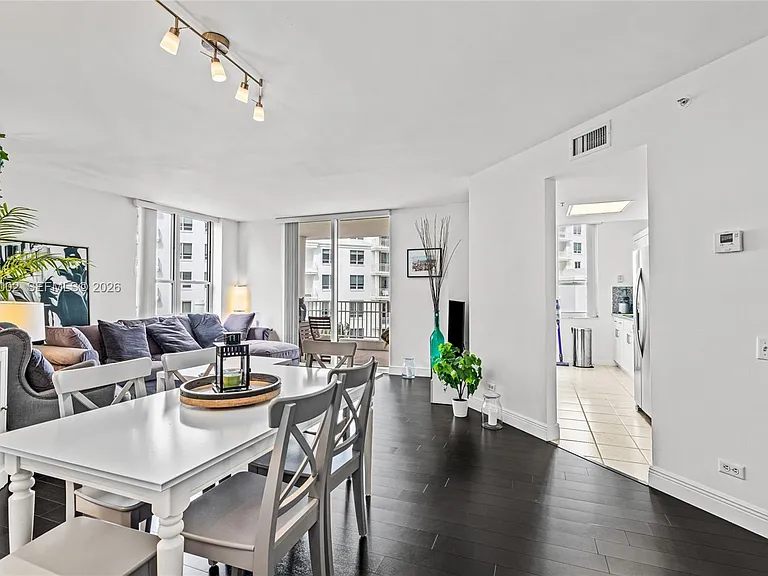701 Brickell Key Blvd #604 — Photo 15