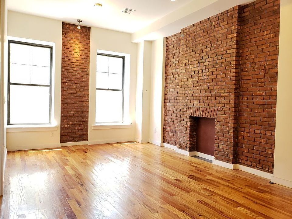 1st image of 633 Willoughby Ave #2F