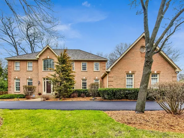 6 Sherwood Dr, Lincolnshire, IL 60069