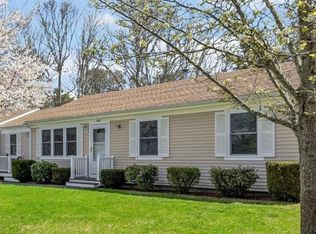 3 Harness Dr, East Falmouth, MA 02536