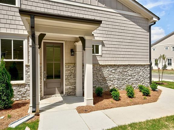 3rd image of 185 Bellehaven Dr #35