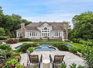 108 Hickory Kingdom Rd, Bedford, NY
