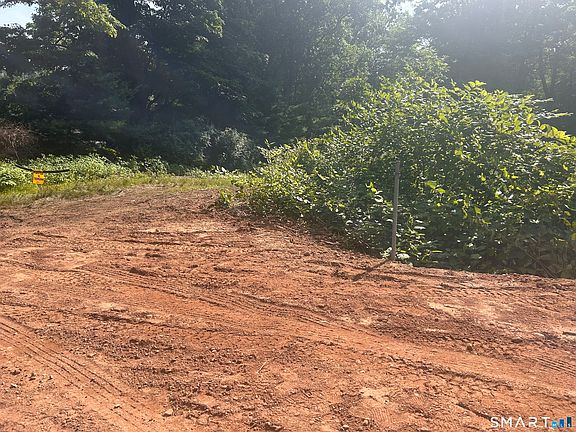 4th image of 226 Goose Lane