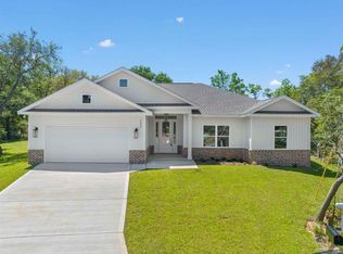 5600 United Ct, Gulf Breeze, FL 32563