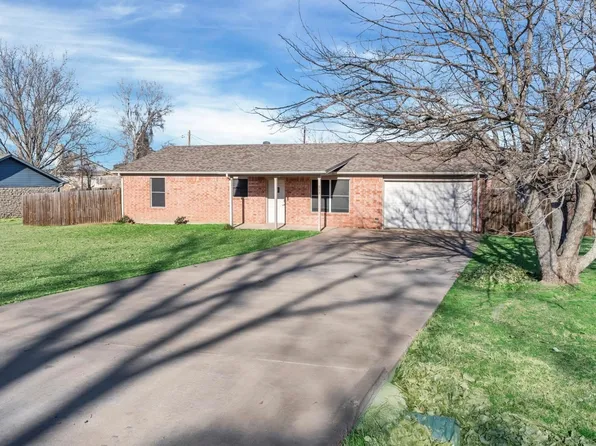 513 Ranch Rd, Granbury, TX 76049